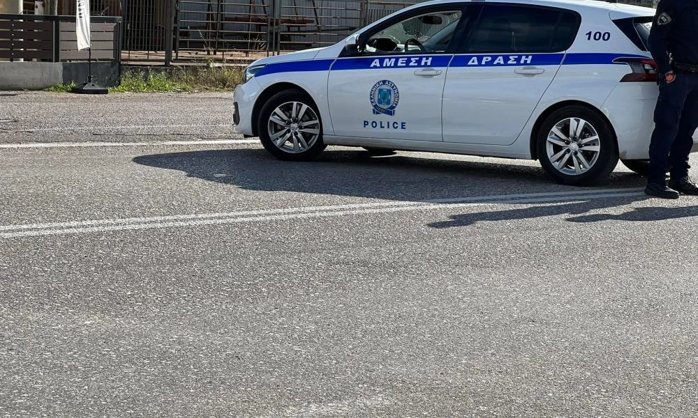 Βουλιαγμένη:Τραγικό τροχαίο - Φορτηγό παρέσυρε και σκότωσε γυναίκα κοντά στον Αστέρα